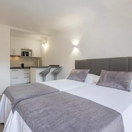 Premium With Pool In Summa Haus Apartment *